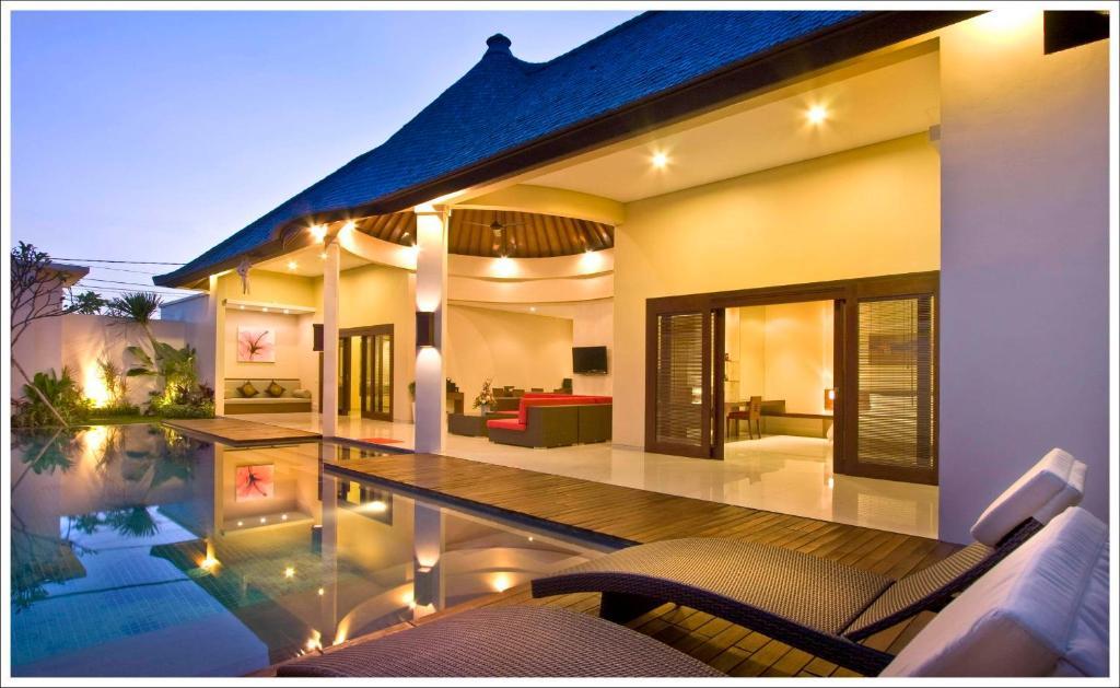 Oval Villa Bali Seminyak Quarto foto